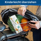 Schütze deinen Fahrradkorb Inhalt mit einem Regenschutz.